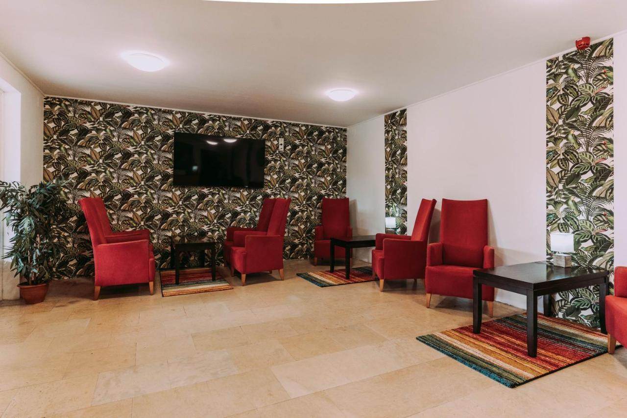 Pelso Wellness Hotel Балатонфенивес Екстериор снимка